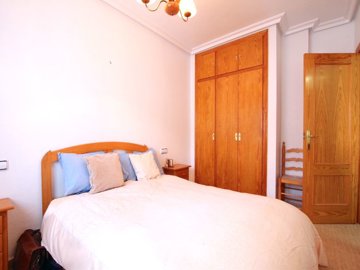 48818_fabulous_3_bed_coastal_townhouse_central_location_070225094606_img_8109