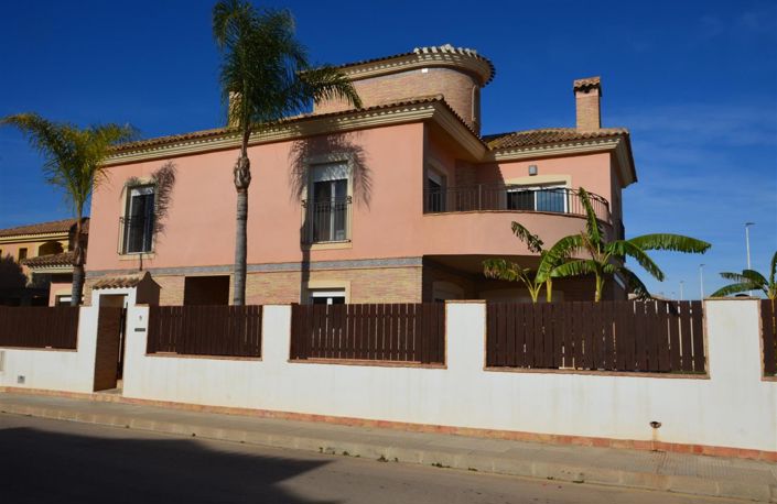 Image No.1-Villa de 5 chambres à vendre à Los Alcázares