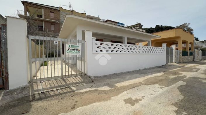 Image No.1-3 Bed Villa for sale