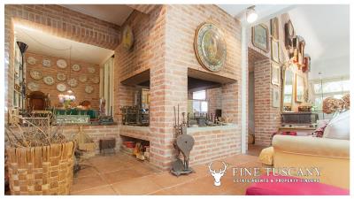 Architectural-Villa-for-sale-in-Pisa-Tuscany-Italy---Gae-Aulenti---13