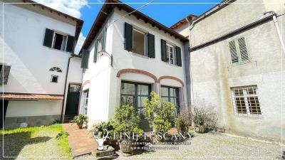 House-for-sale-in-Bagni-di-Lucca-Tuscany-Italy-25