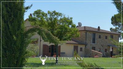 Villa-for-sale-in-Manciano-Castiglion-Fiorentino-Arezzo-Tuscany-Italy-13