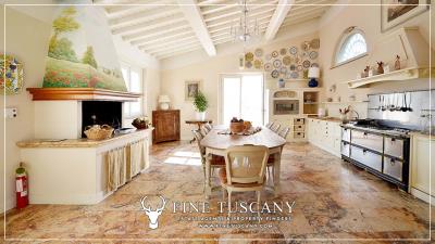 Luxury-Equestrian-Property-with-Helipad-for-sale-in-Florence-Tuscany-Italy-13