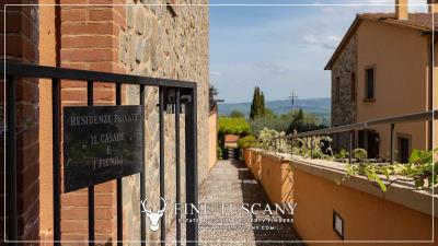 Stunning-2-bedroom-apartment-with-2-terraces--garden--and-shared-swimming-pool-for-sale-in-Orciatico-Lajatico-Pisa-Tuscany-Italy-3