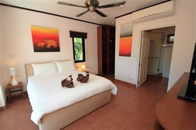 Villa-Palm-Beachside-Residence-Ko-Samui-Bedroom-1