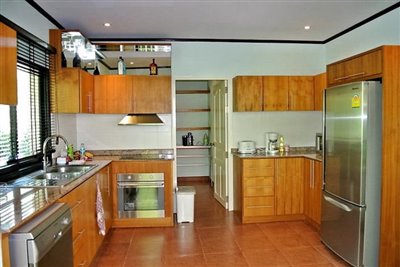 Villa-Palm-Beachside-Residence-Ko-Samui-Kitchen