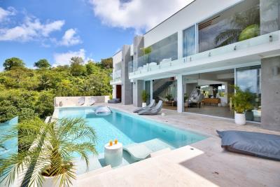 Sea-View-Luxury-Property-Pool