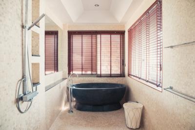 Villa-Hill-Top-For-Sale-Ko-Samui-Bathroom