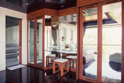 Villa-Hill-Top-For-Sale-Ko-Samui-Wardrobes