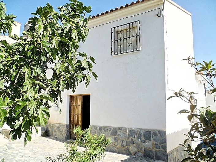 Image No.1-Maison de campagne de 3 chambres à vendre à Lubrín