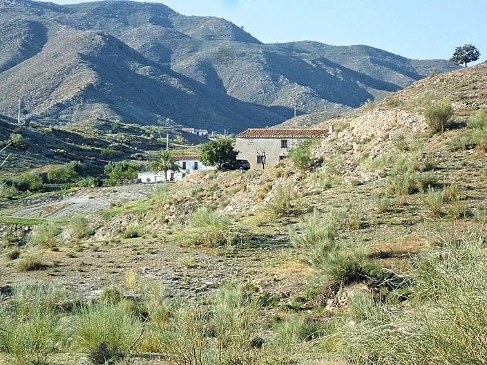 Image No.1-4 Bed Cortijo for sale