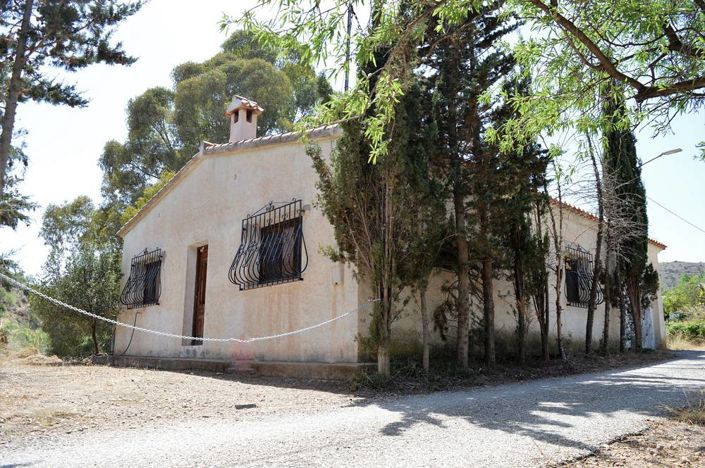 Image No.1-4 Bed Cortijo for sale