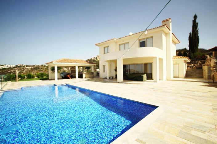 Image No.1-6 Bed Villa for sale