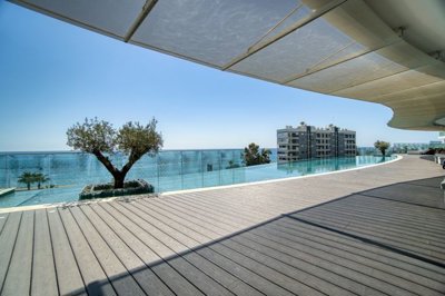 High-Rise Apartment For Sale  in  Agios Tychonas