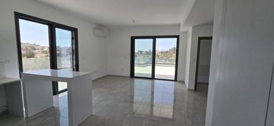 Apartment For Sale  in  Parekklisia