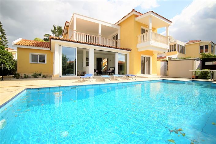 Image No.1-3 Bed Villa for sale