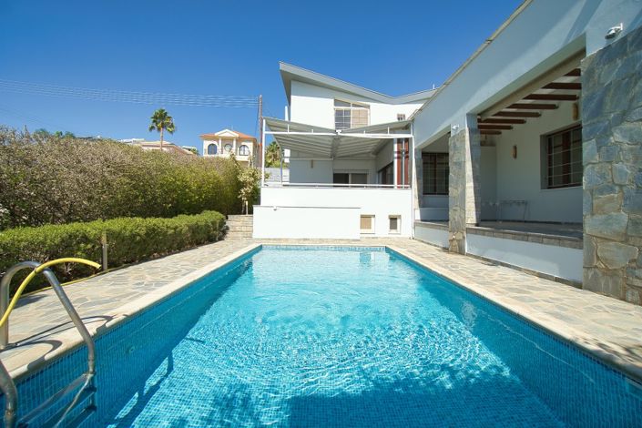 Image No.1-3 Bed Villa for sale