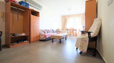 Apartment For Sale  in  Polis