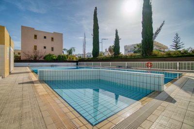 Town House For Sale  in  Kato Paphos - Universal