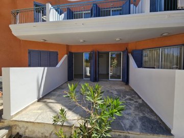 Town House For Sale  in  Chloraka