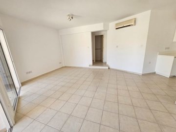 Town House For Sale  in  Chloraka