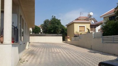 Detached Villa For Sale  in  Ayios Athanasios