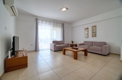 Apartment For Sale  in  Chloraka