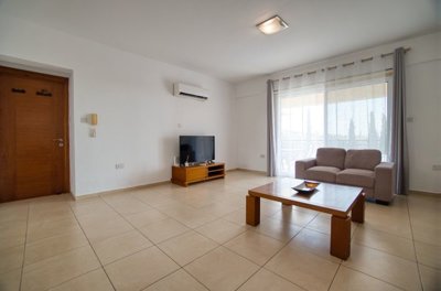 Apartment For Sale  in  Chloraka