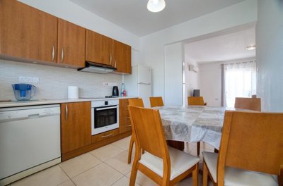 Apartment For Sale  in  Chloraka