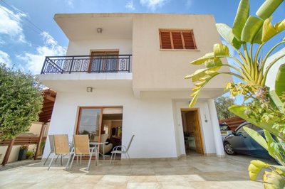 Detached Villa For Sale  in  Empa