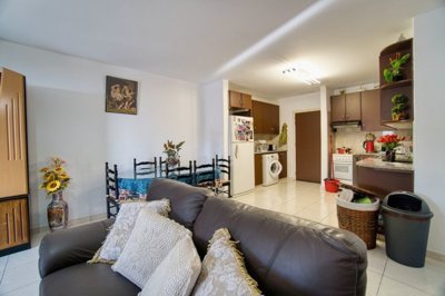 Apartment For Sale  in  Paphos Town