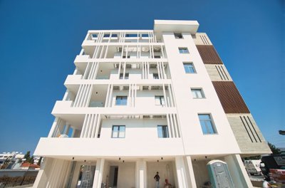 Apartment For Sale  in  Paphos Town