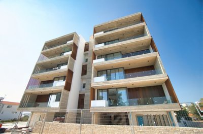 Apartment For Sale  in  Paphos Town