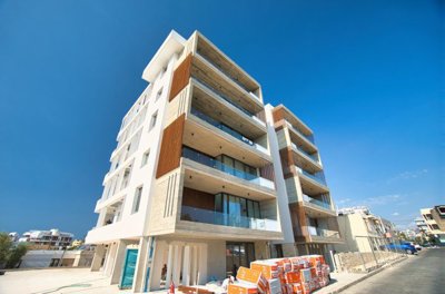 Apartment For Sale  in  Paphos Town