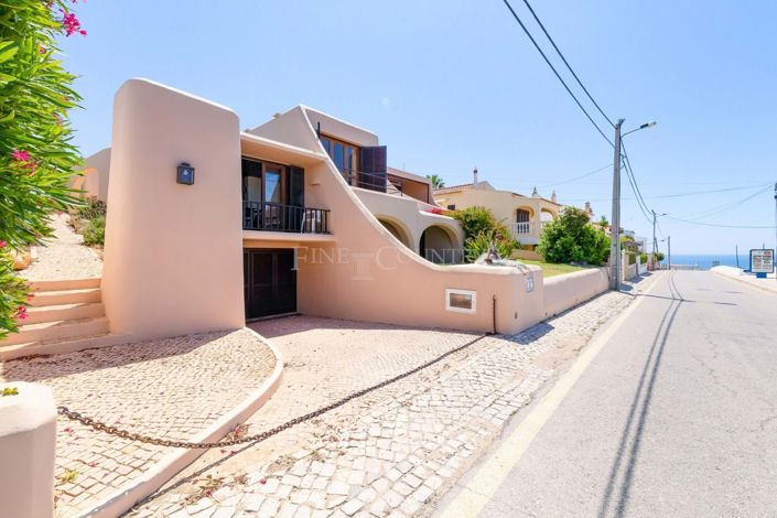 Image No.1-Propriété de 5 chambres à vendre à Algarve