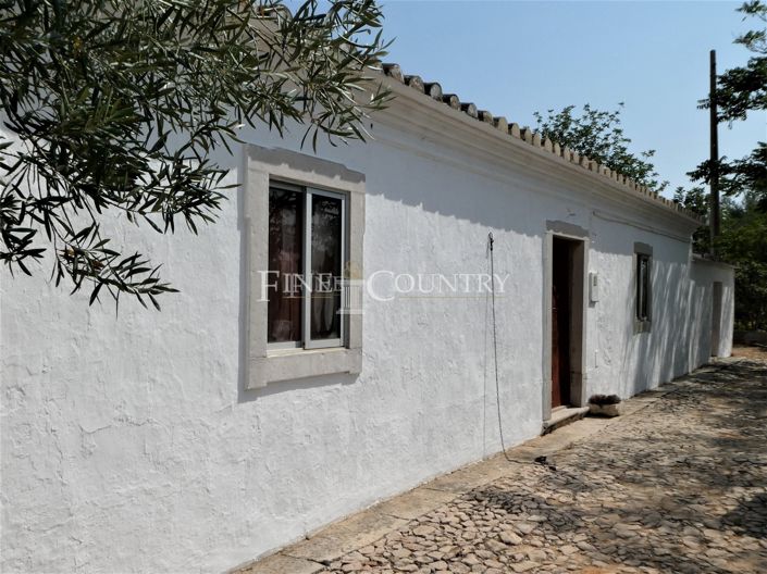 Image No.1-3 Bed Cottage for sale