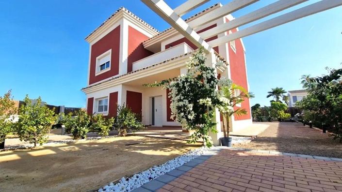 Image No.1-4 Bed Villa for sale