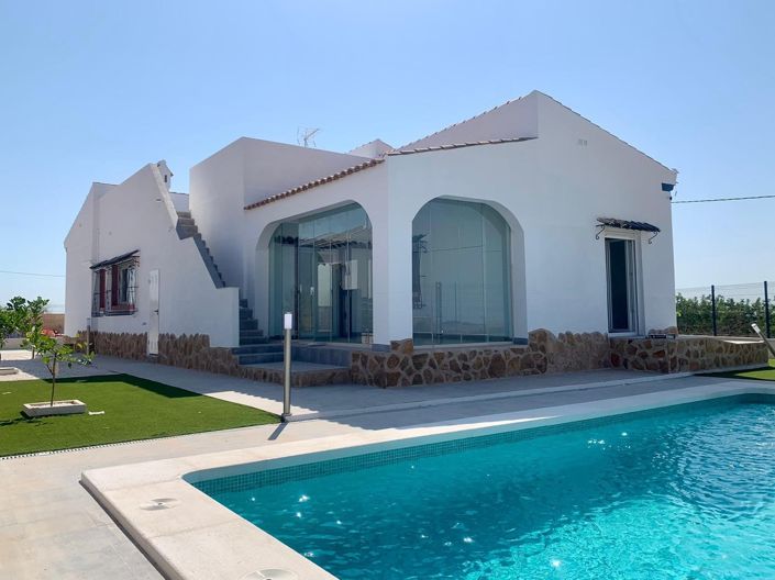 Image No.1-3 Bed Villa for sale