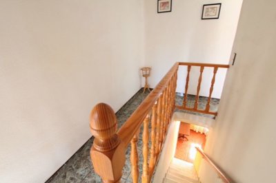 47933spacious3bedroomvillagetownhouse19012313