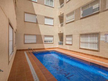 48513lovely2bedtopfloorapartmentinlospalacios