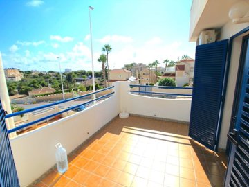 48523wonderful2bedroomcoastalapartmentwithsea