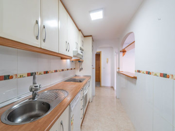 48615spacious2bedroomgardenapartmentcentrallo