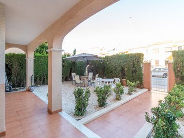 48615spacious2bedroomgardenapartmentcentrallo