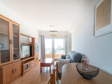 486512bedroomapartmentwithspectacularseaviews