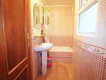 486721bedroomgroundfloorapartmentcoastalsetti