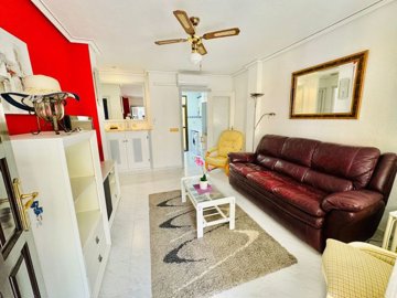 48697wonderful2bedroomapartmentwithprivatesol