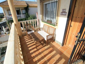 48843wonderful2bedtopfloorapartmentinlaregia2