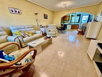 48847spacious2bedroomgardenapartmentwithpoolv