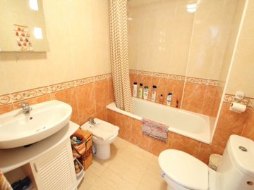 48854spacious2bed2bathgroundfloorvillageapart