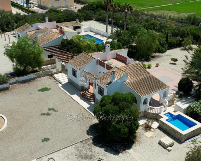 Image No.1-5 Bed Villa for sale